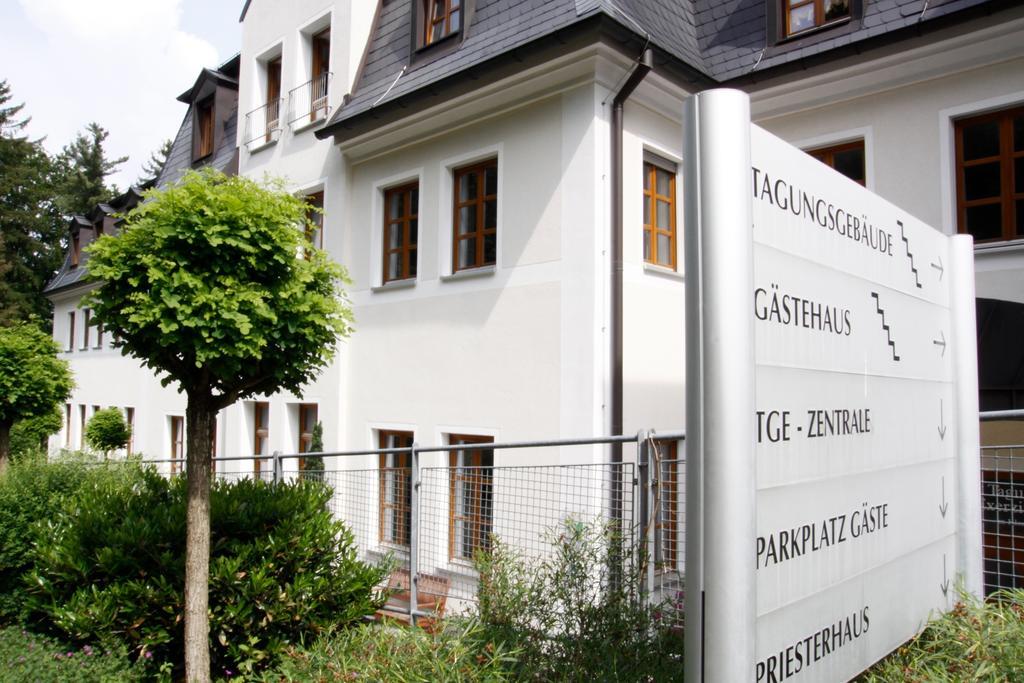 Kloster St. Josef Neumarkt in der Oberpfalz Exterior photo