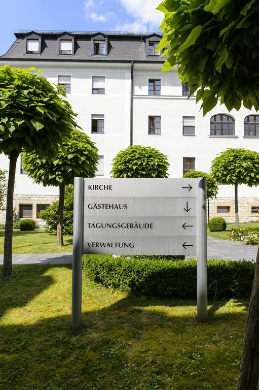Kloster St. Josef Neumarkt in der Oberpfalz Exterior photo